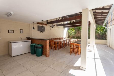 Apartamento para alugar com 65m², 2 quartos e 1 vaga Apartamento para alugar com 65m², 2 quartos e 1 vagaÁrea comum - Churrasqueira