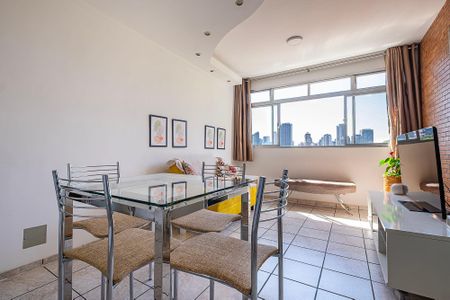 Sala de apartamento para alugar com 3 quartos, 91m² em Cerqueira César, São Paulo