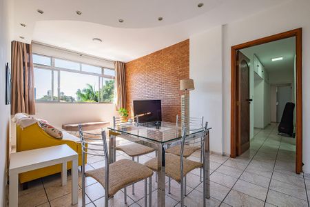 Sala de apartamento para alugar com 3 quartos, 91m² em Cerqueira César, São Paulo