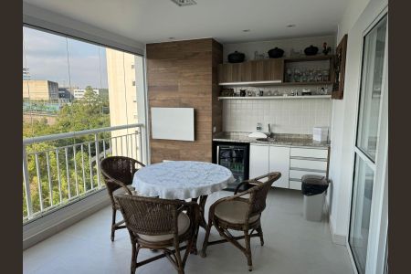 Apartamento à venda com 160m², 3 quartos e 3 vagas Apartamento à venda com 160m², 3 quartos e 3 vagasVaranda