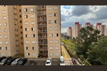 Apartamento para alugar com 69m², 2 quartos e sem vagaQuarto 2 Vista