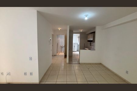 Sala - Sala de Jantar  de apartamento para alugar com 2 quartos, 4m² em Jardim Santa Cristina, Santo André