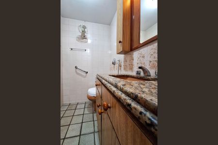 Apartamento à venda com 140m², 3 quartos e 2 vagasBanheiro Social