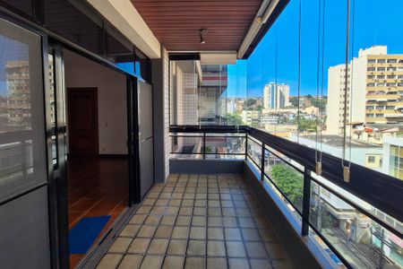 Apartamento à venda com 140m², 3 quartos e 2 vagasVaranda da Sala