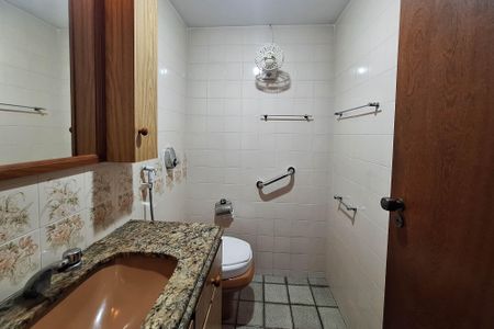 Apartamento à venda com 140m², 3 quartos e 2 vagasSuíte 1