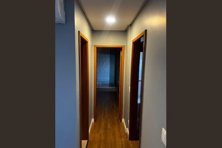 Apartamento para alugar com 70m², 2 quartos e 1 vagaCorredor