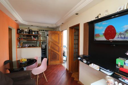Apartamento à venda com 43m², 2 quartos e 1 vagaSala