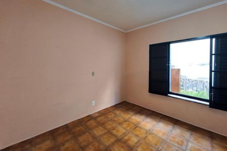 Casa à venda com 249m², 4 quartos e 2 vagasQuarto 1