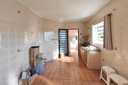 Casa à venda com 249m², 4 quartos e 2 vagasCasa 2 - Cozinha 2