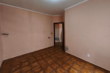 Casa à venda com 249m², 4 quartos e 2 vagasQuarto 2