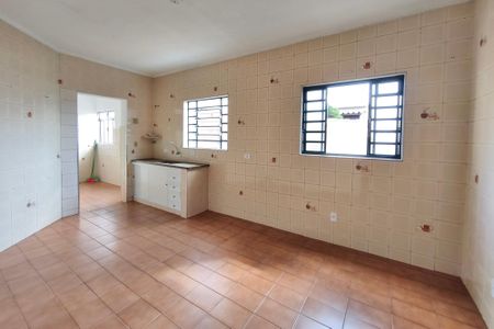 Casa à venda com 249m², 4 quartos e 2 vagasCozinha