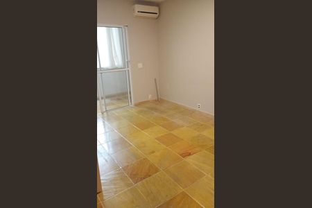 Apartamento à venda com 96m², 2 quartos e 1 vagaQuarto