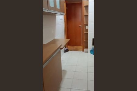 Apartamento à venda com 96m², 2 quartos e 1 vagaCozinha