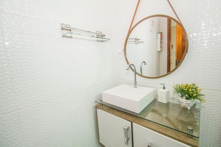 Casa para alugar com 312m², 3 quartos e 2 vagasBanheiro da Suíte