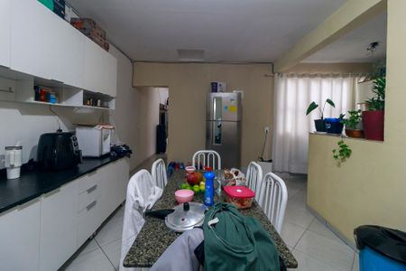 Casa à venda com 275m², 3 quartos e 2 vagasEdícula 1 - Cozinha