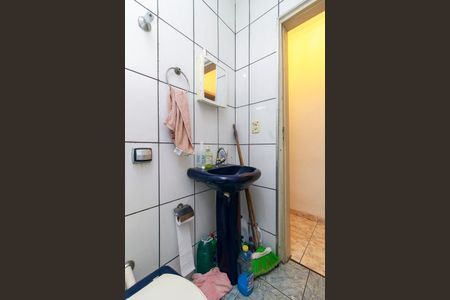 Casa à venda com 275m², 3 quartos e 2 vagasBanheiro 1