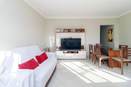 Casa à venda com 275m², 3 quartos e 2 vagasSala