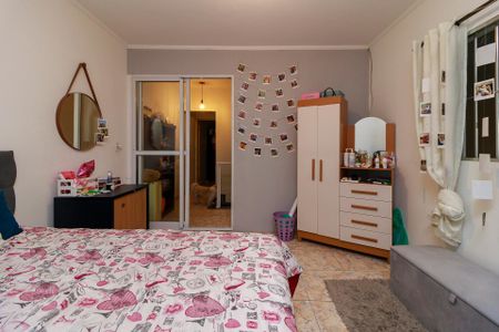 Casa à venda com 275m², 3 quartos e 2 vagasQuarto