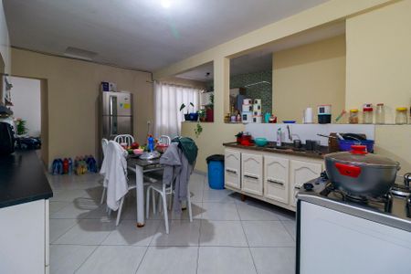 Casa à venda com 275m², 3 quartos e 2 vagasEdícula 1 - Cozinha