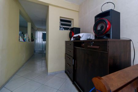 Casa à venda com 275m², 3 quartos e 2 vagasEdícula 1 - Quarto 2