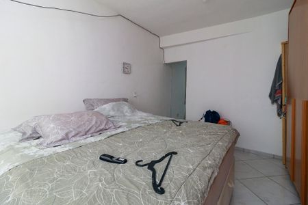 Casa à venda com 275m², 3 quartos e 2 vagasEdícula 1 - Quarto 1