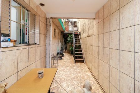 Casa à venda com 275m², 3 quartos e 2 vagasQuintal
