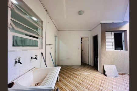 Casa à venda com 395m², 4 quartos e 4 vagasFoto 51
