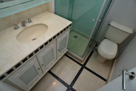 Apartamento para alugar com 164m², 4 quartos e 2 vagasBanheiro Suíte