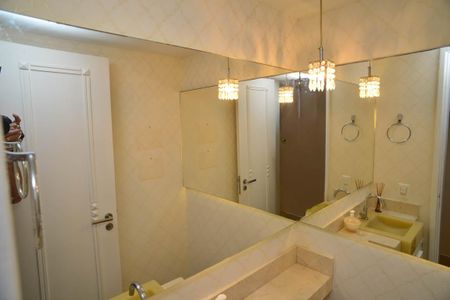 Apartamento para alugar com 164m², 4 quartos e 2 vagasLavabo