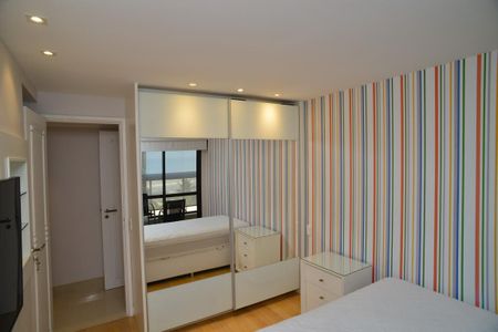 Apartamento para alugar com 164m², 4 quartos e 2 vagasQuarto 1
