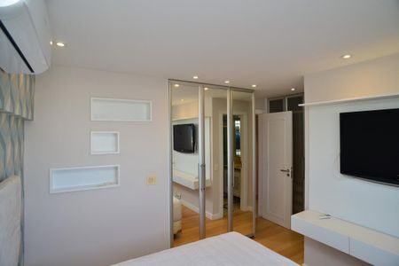 Apartamento para alugar com 164m², 4 quartos e 2 vagasSuíte