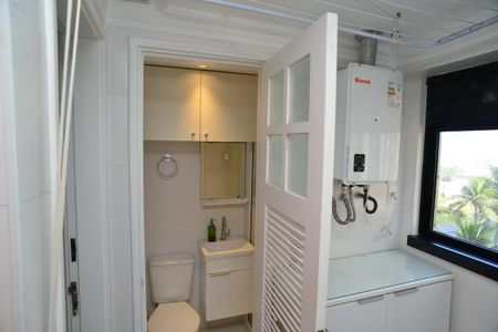Apartamento para alugar com 164m², 4 quartos e 2 vagasÁrea de Serviço