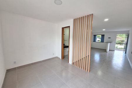 Sala/quarto de kitnet/studio para alugar com 2 quartos, 35m² em Parque Equitativa, Duque de Caxias