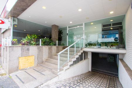 Apartamento à venda com 172m², 4 quartos e 1 vagaFachada