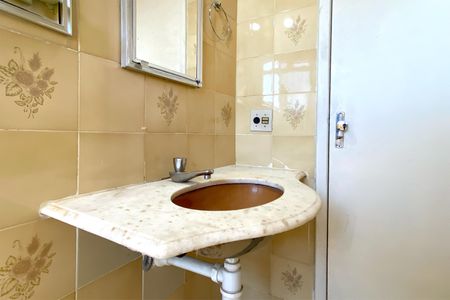 Apartamento para alugar com 100m², 3 quartos e 2 vagasBanheiro