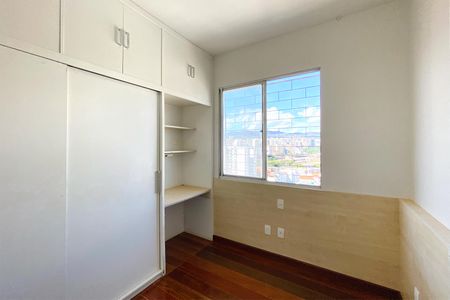 Apartamento para alugar com 100m², 3 quartos e 2 vagasQuarto 3