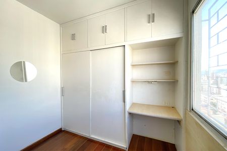 Apartamento para alugar com 100m², 3 quartos e 2 vagasQuarto 3