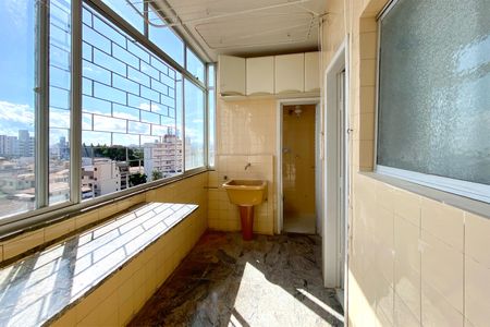 Apartamento para alugar com 100m², 3 quartos e 2 vagasÁrea de Serviço