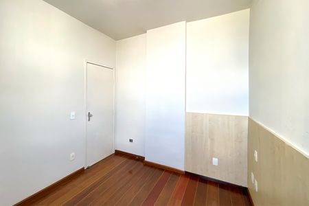 Apartamento para alugar com 100m², 3 quartos e 2 vagasQuarto 2