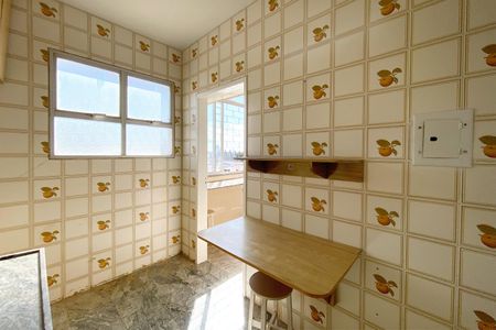 Apartamento para alugar com 100m², 3 quartos e 2 vagasCozinha