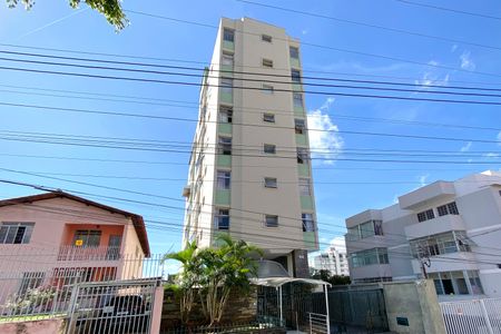Apartamento para alugar com 100m², 3 quartos e 2 vagasFachada