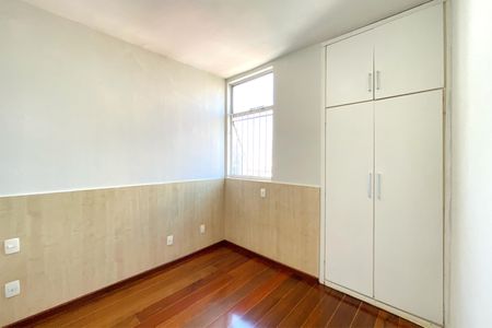 Apartamento para alugar com 100m², 3 quartos e 2 vagasQuarto 2