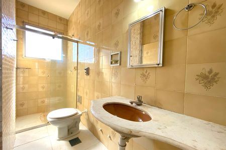 Apartamento para alugar com 100m², 3 quartos e 2 vagasBanheiro