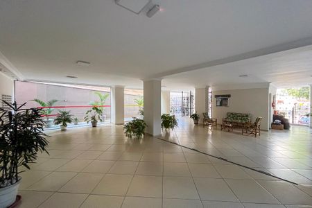 Apartamento à venda com 49m², 1 quarto e sem vaga Apartamento à venda com 49m², 1 quarto e sem vagaHall social