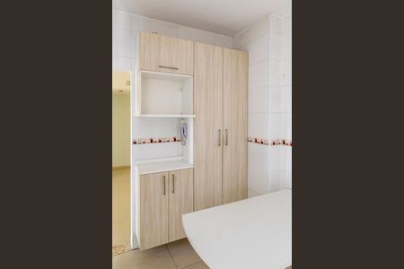 Apartamento para alugar com 80m², 2 quartos e 2 vagasCozinha - Armários