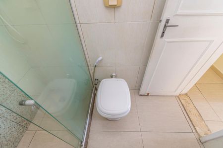 Apartamento para alugar com 80m², 2 quartos e 2 vagasBanheiro