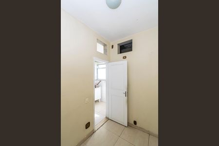 Apartamento para alugar com 80m², 2 quartos e 2 vagasQuarto de Serviço