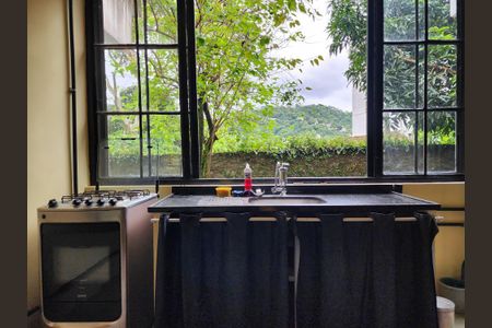 Casa à venda com 320m², 4 quartos e 2 vagas Casa à venda com 320m², 4 quartos e 2 vagasCozinha