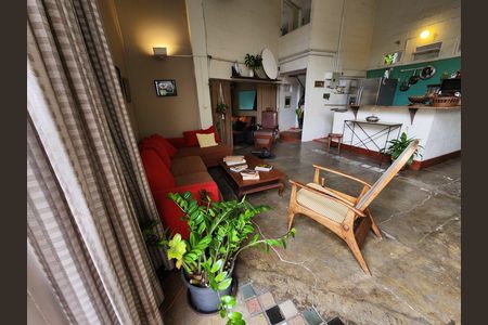 Casa à venda com 320m², 4 quartos e 2 vagas