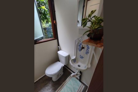 Casa à venda com 320m², 4 quartos e 2 vagas
